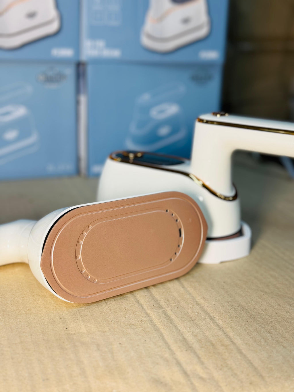 Uakeen Mini Handheld Steam Iron ZL-212G